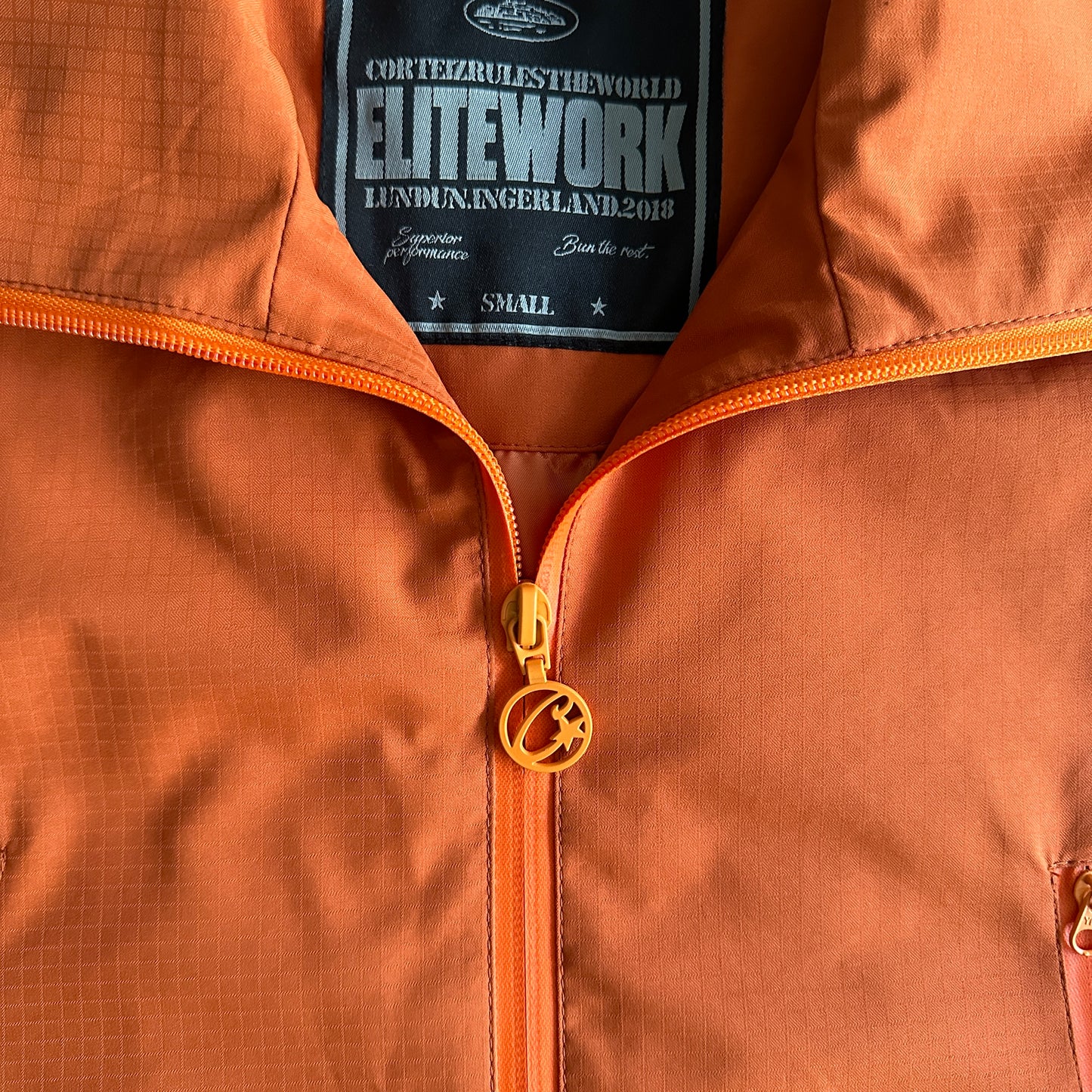 Corteiz Gutta Wasserdichter Tracksuit Burnt Orange