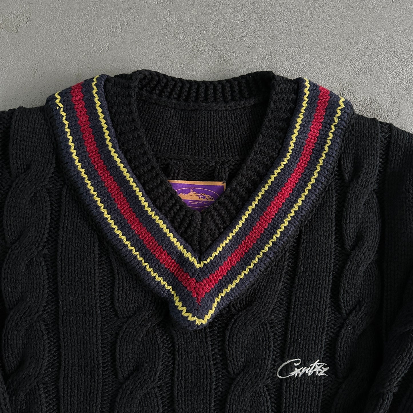 Corteiz v-neck sweater