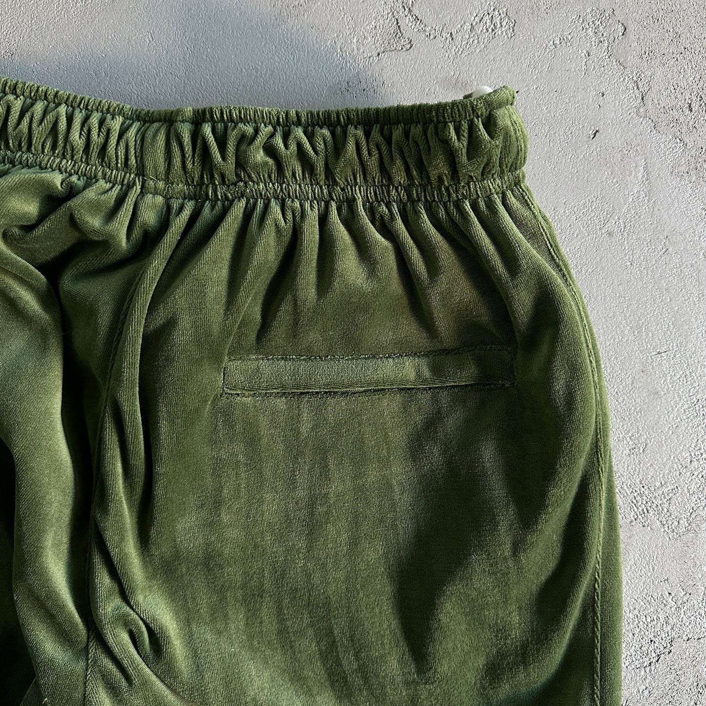 Corteiz VVS Velvet Sweatpants Green