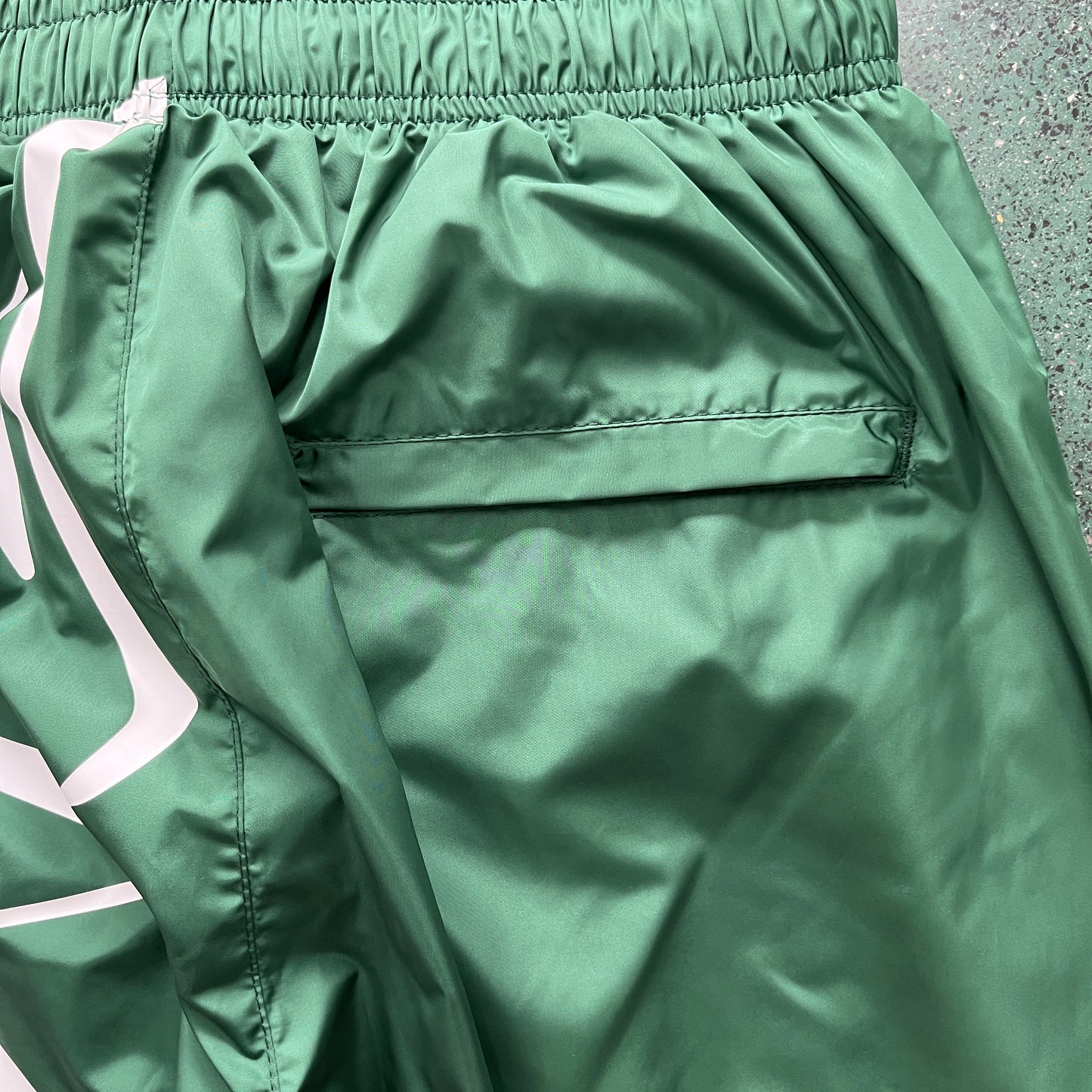 Corteiz Big Logo Joggers Green