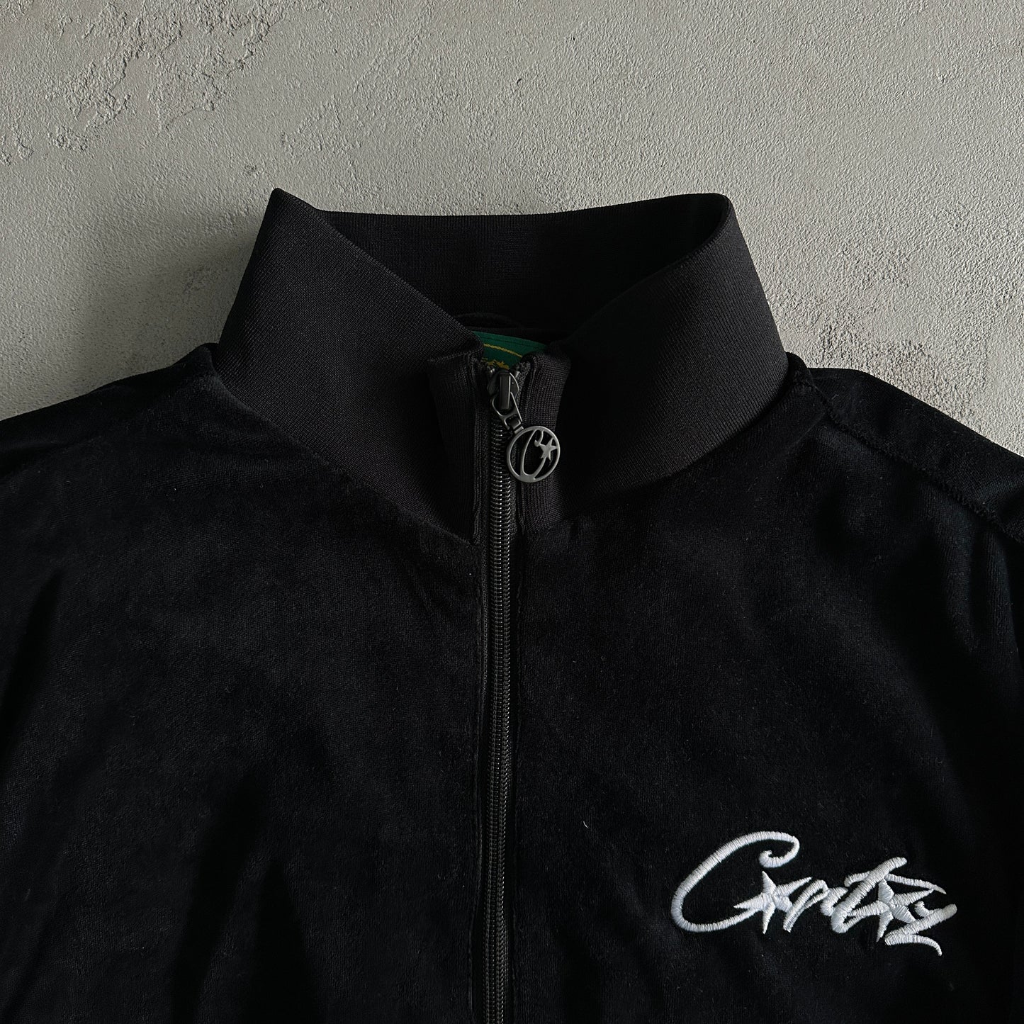 Corteiz VVS Velour Jacket Black