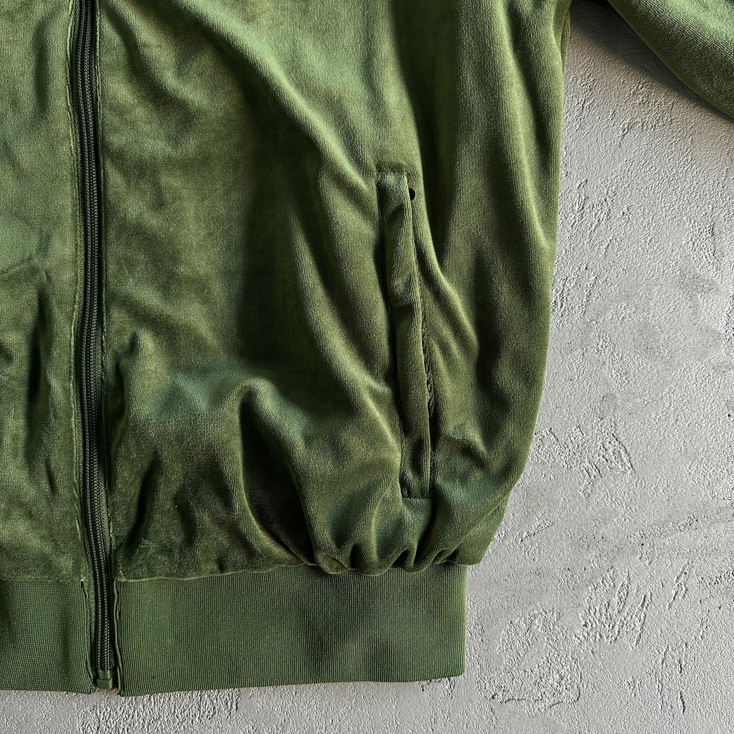 Corteiz VVS Velvet Tracksuit Green