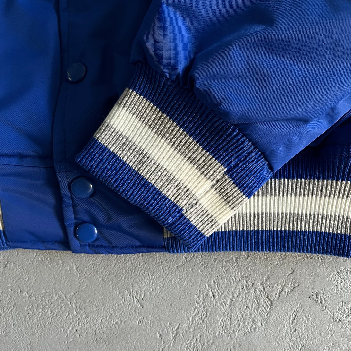 Corteiz Stadium Jacket in Blue