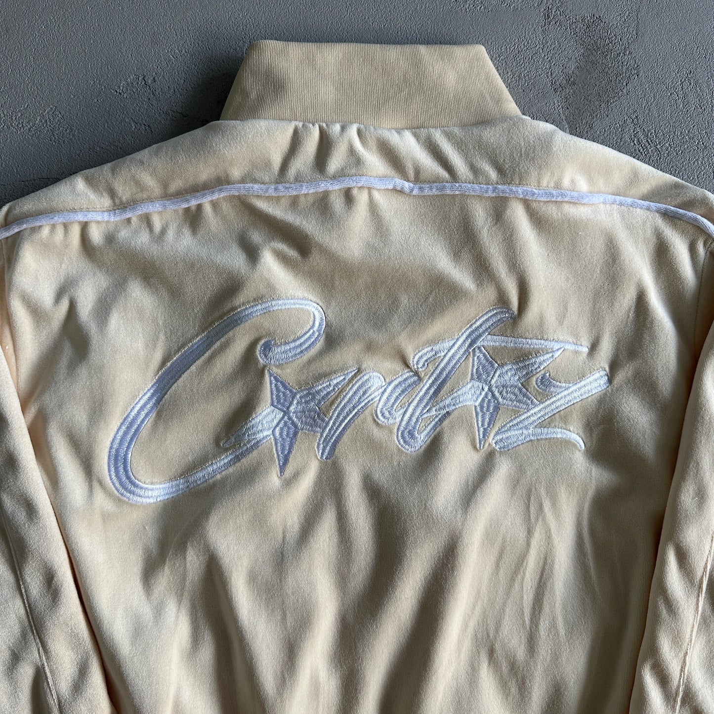 Corteiz VVS Velour Jacket Cream