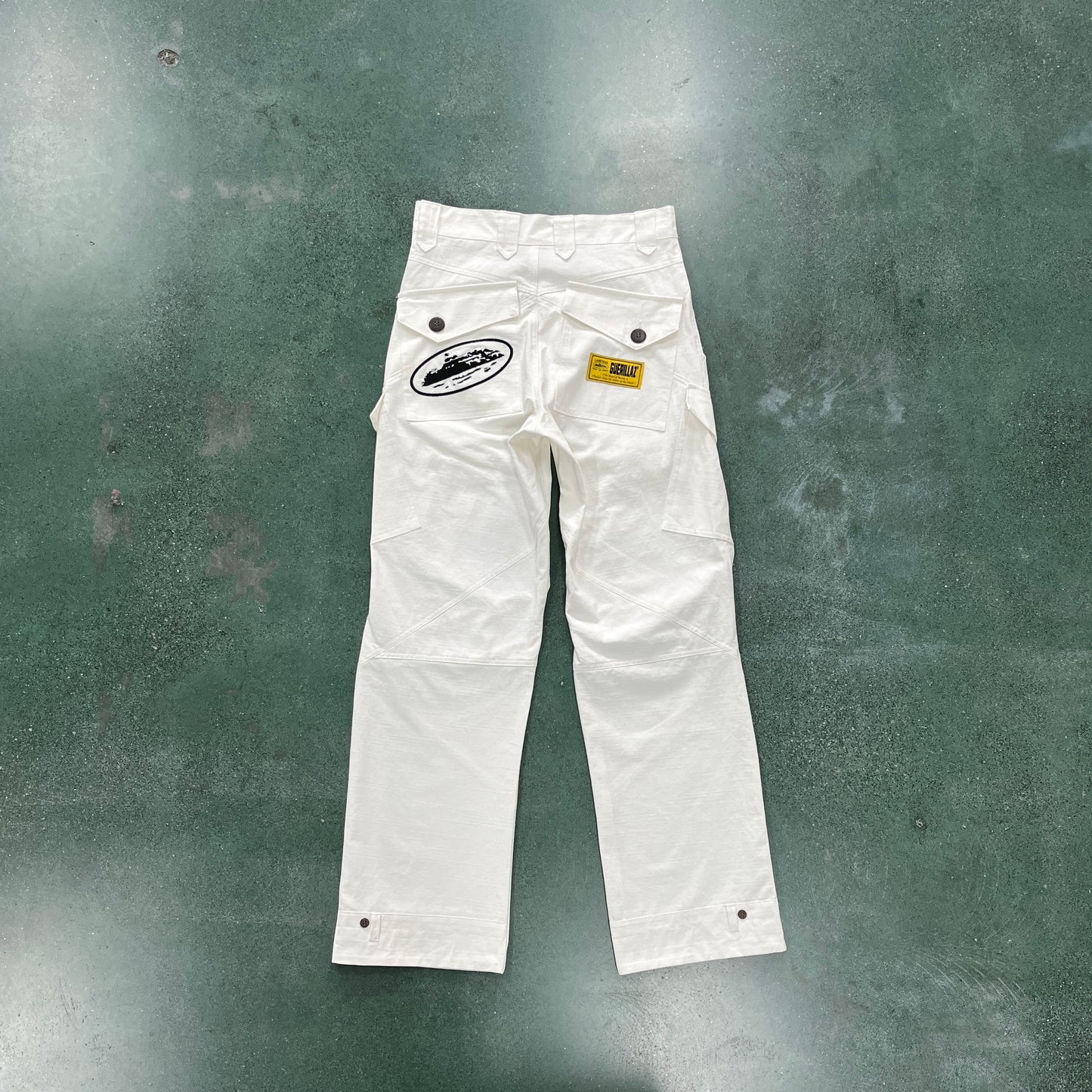 Corteiz Strom Cargos White