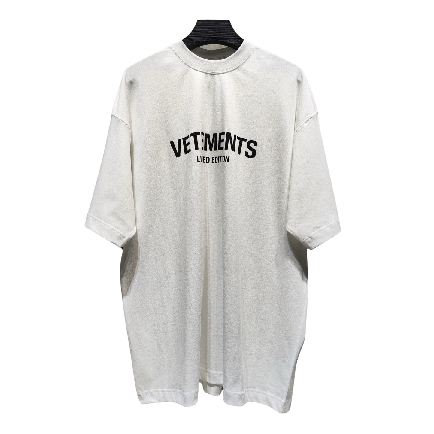 VETEMENTS White 'Limited Edition' T-Shirt