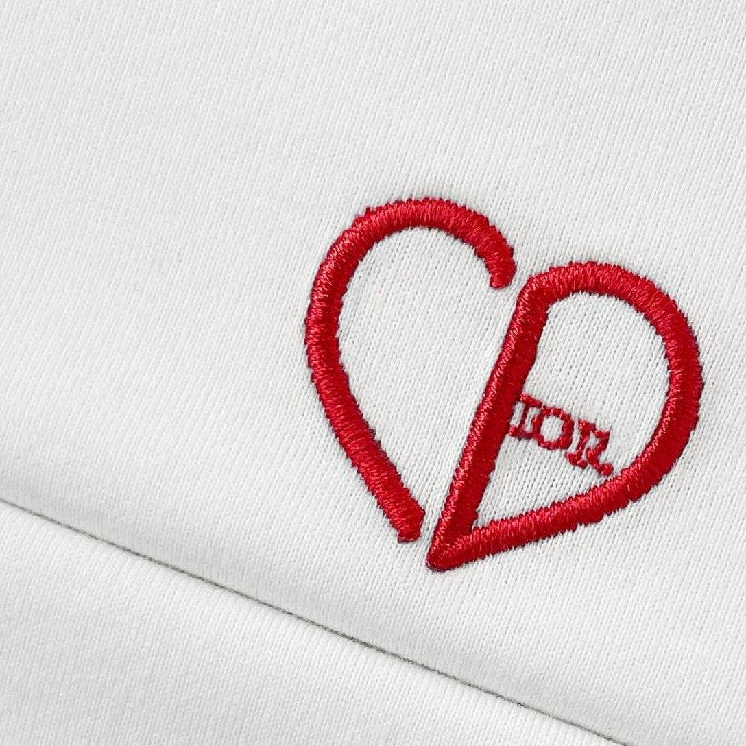 Dior Heart Relaxed-Fit T-Shirt