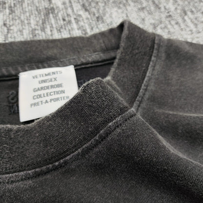 VETEMENTS Black 'Limited Edition' T-Shirt