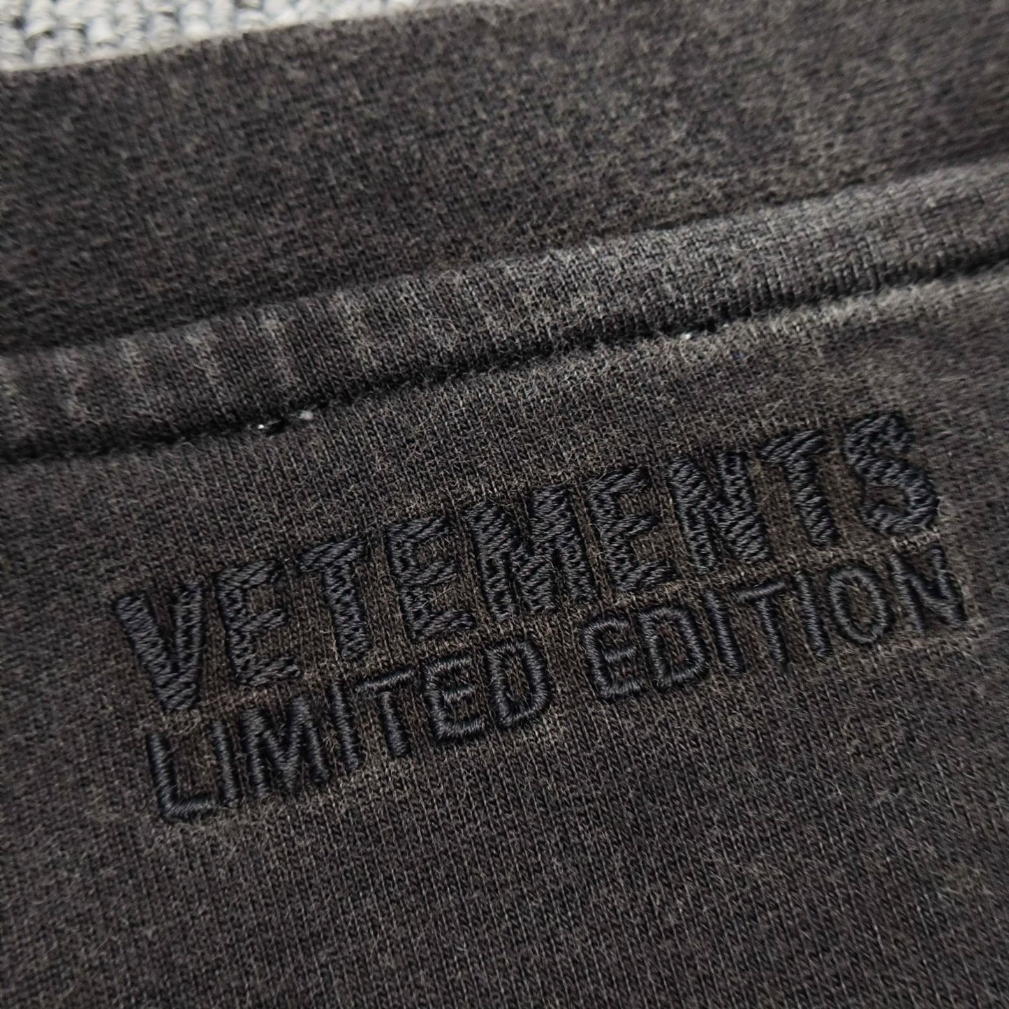 VETEMENTS Black 'Limited Edition' T-Shirt