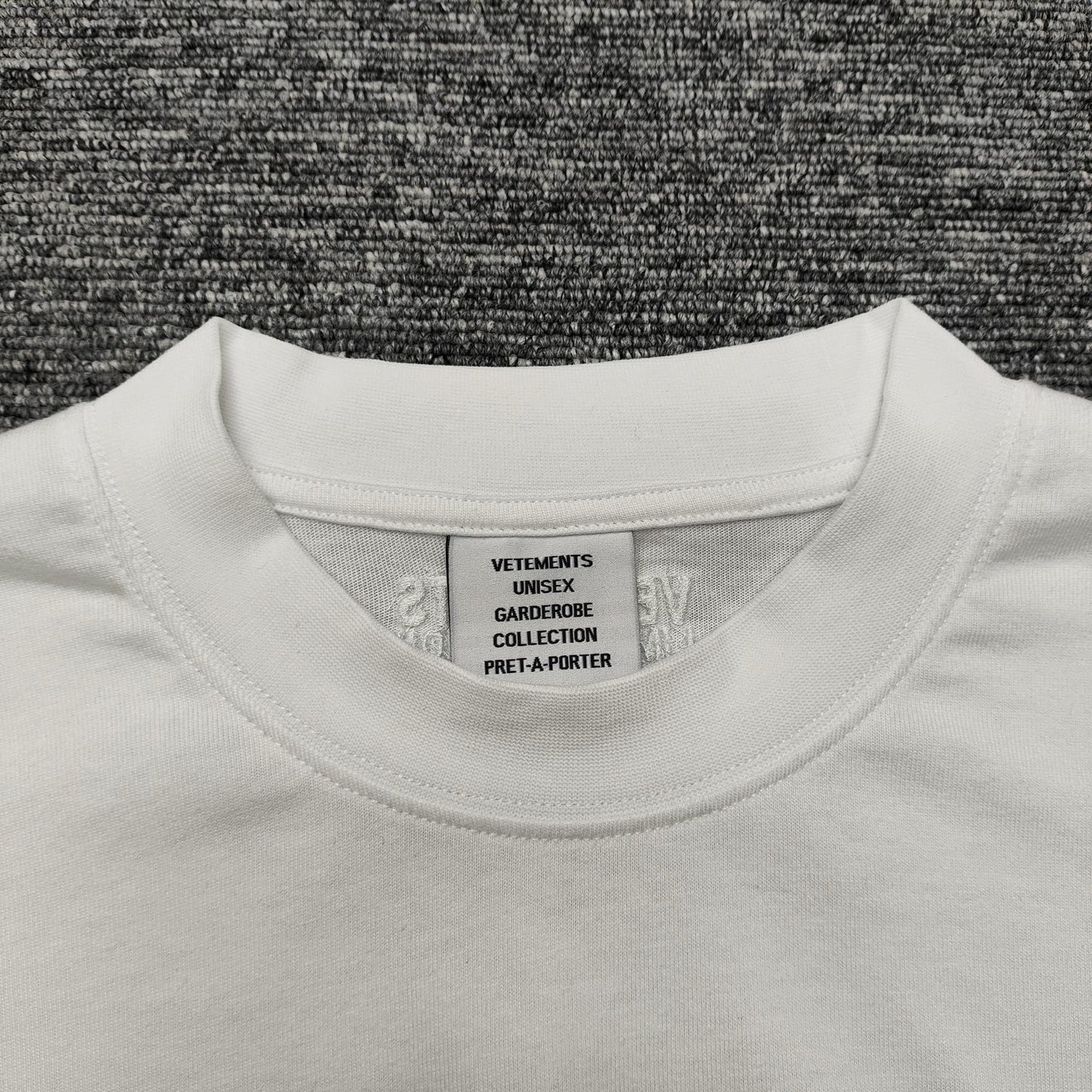 Vetements Only Vetements T-Shirt