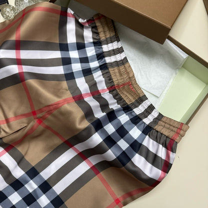 BURBERRY Beige Check Short