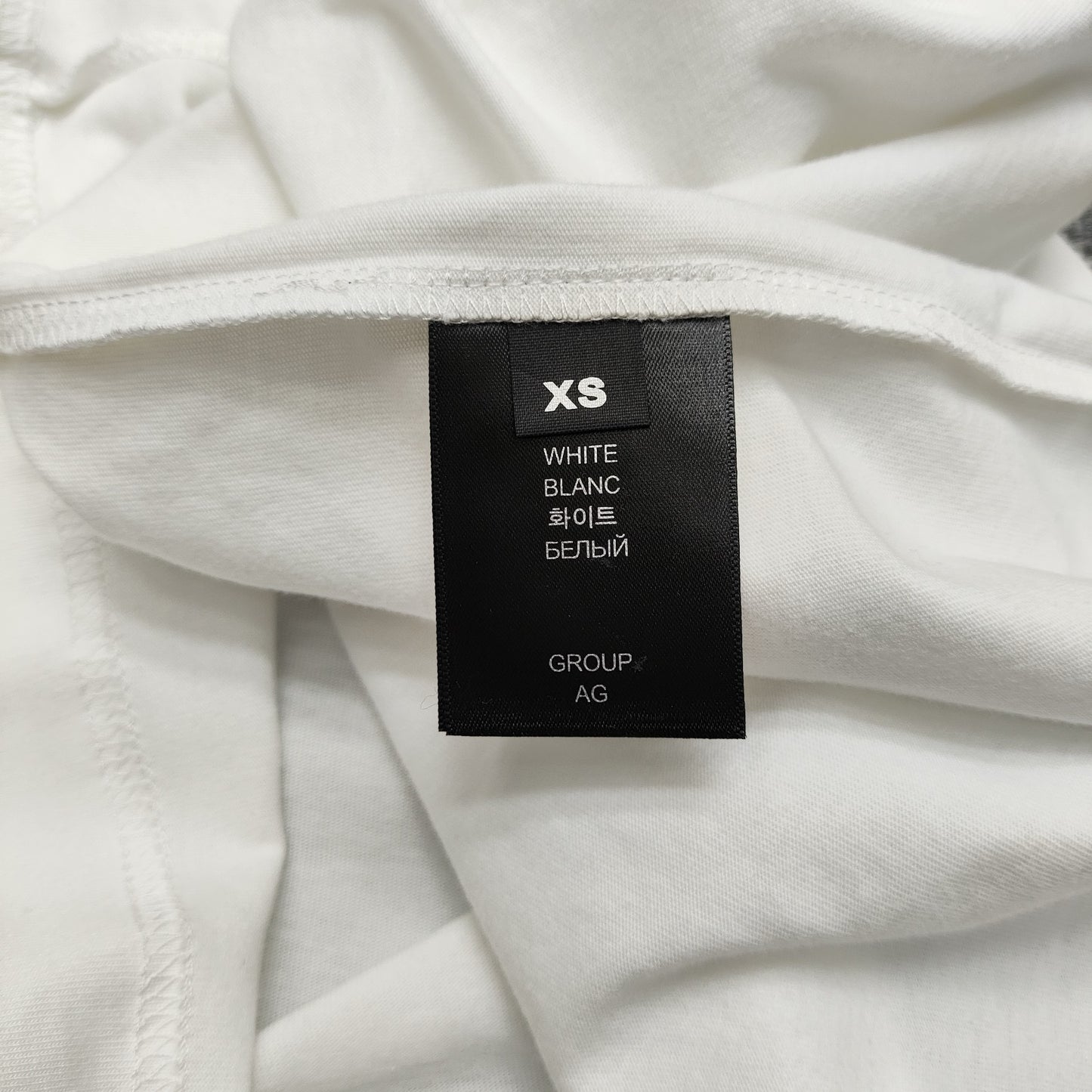 VETEMENTS White Sticker T-Shirt