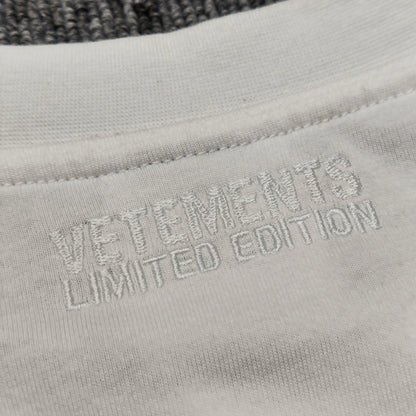 VETEMENTS White 'No Social Media' T-Shirt