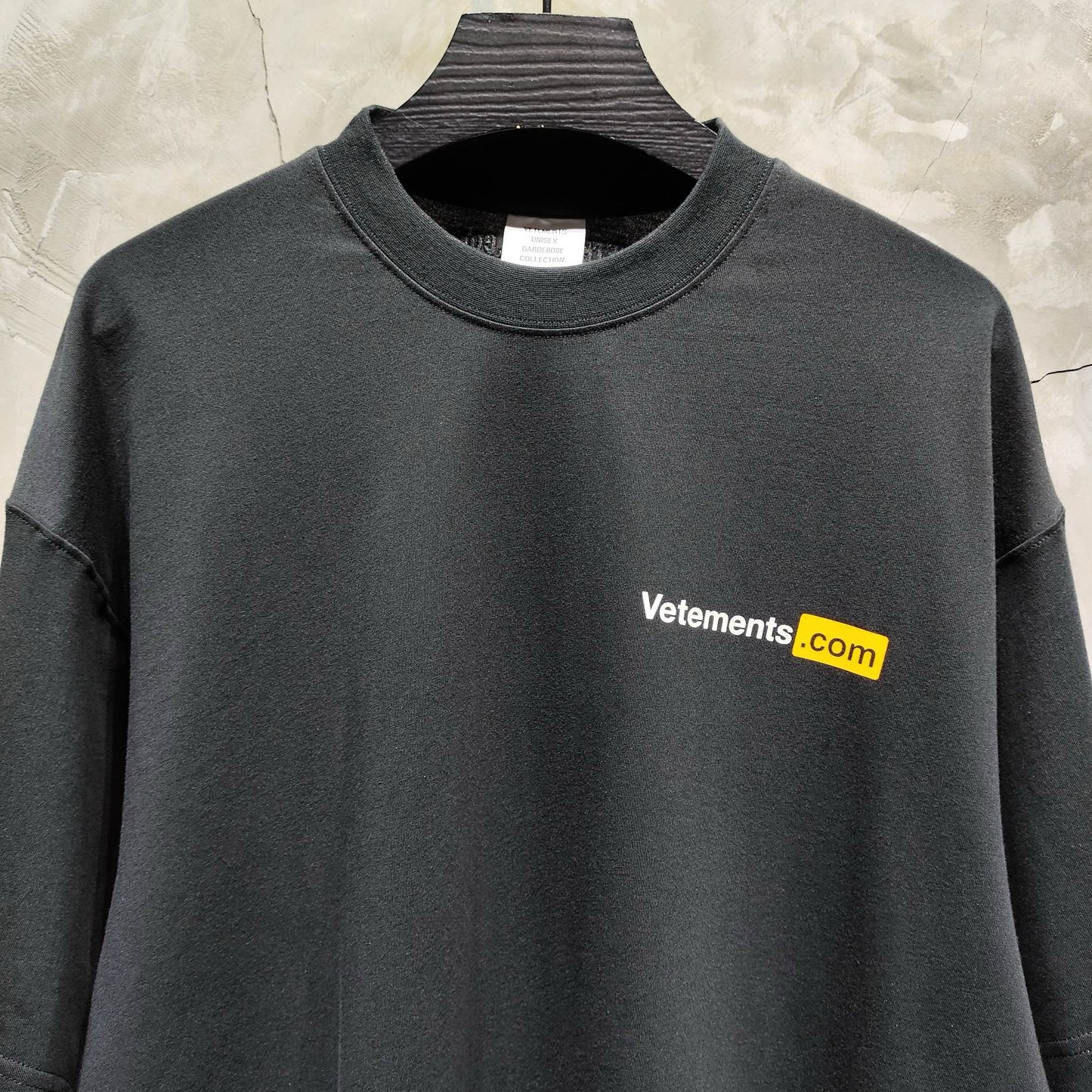 VETEMENTS Black XXX Logo T-Shirt